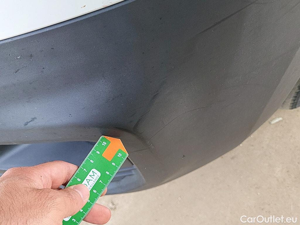  Peugeot  Partner PEUGEOT  / 2018 / 3P / furgón derivado de turismo Pro Standard 600kg BlueHDi 73kW #19