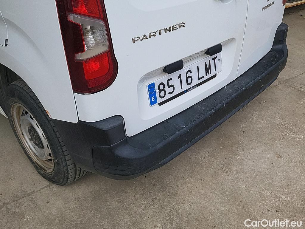  Peugeot  Partner PEUGEOT  / 2018 / 3P / furgón derivado de turismo Pro Standard 600kg BlueHDi 73kW #20