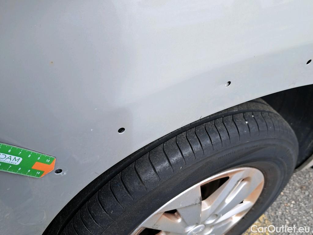  Peugeot  RIFTER PEUGEOT  / 2018 / 5P / monovolumen compacto Active Nav+ Standard BlueHDi 73kW #22