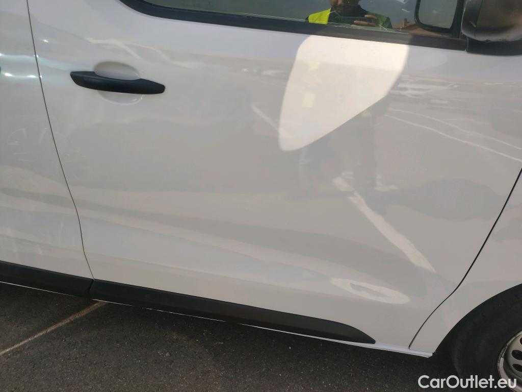  Opel  Vivaro OPEL  / 2019 / 4P / furgón 1.5 BlueHDi 74kW (100CV) M Std #17