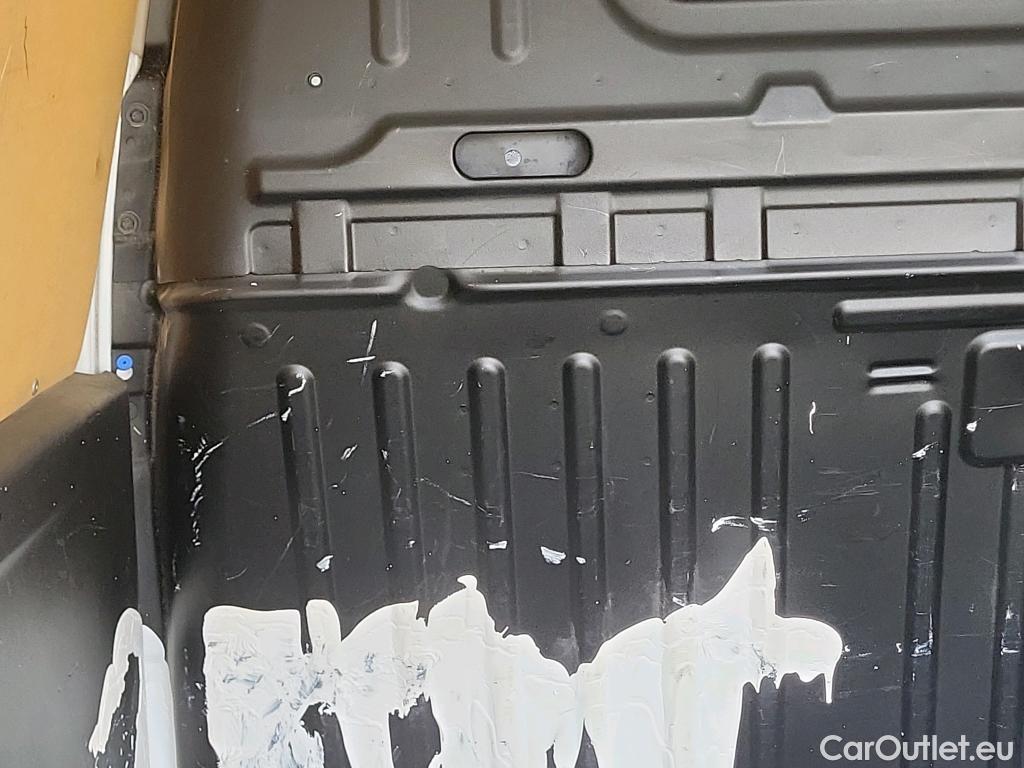  Peugeot  Partner PEUGEOT  / 2018 / 3P / furgón derivado de turismo Pro Standard 600kg BlueHDi 73kW #11