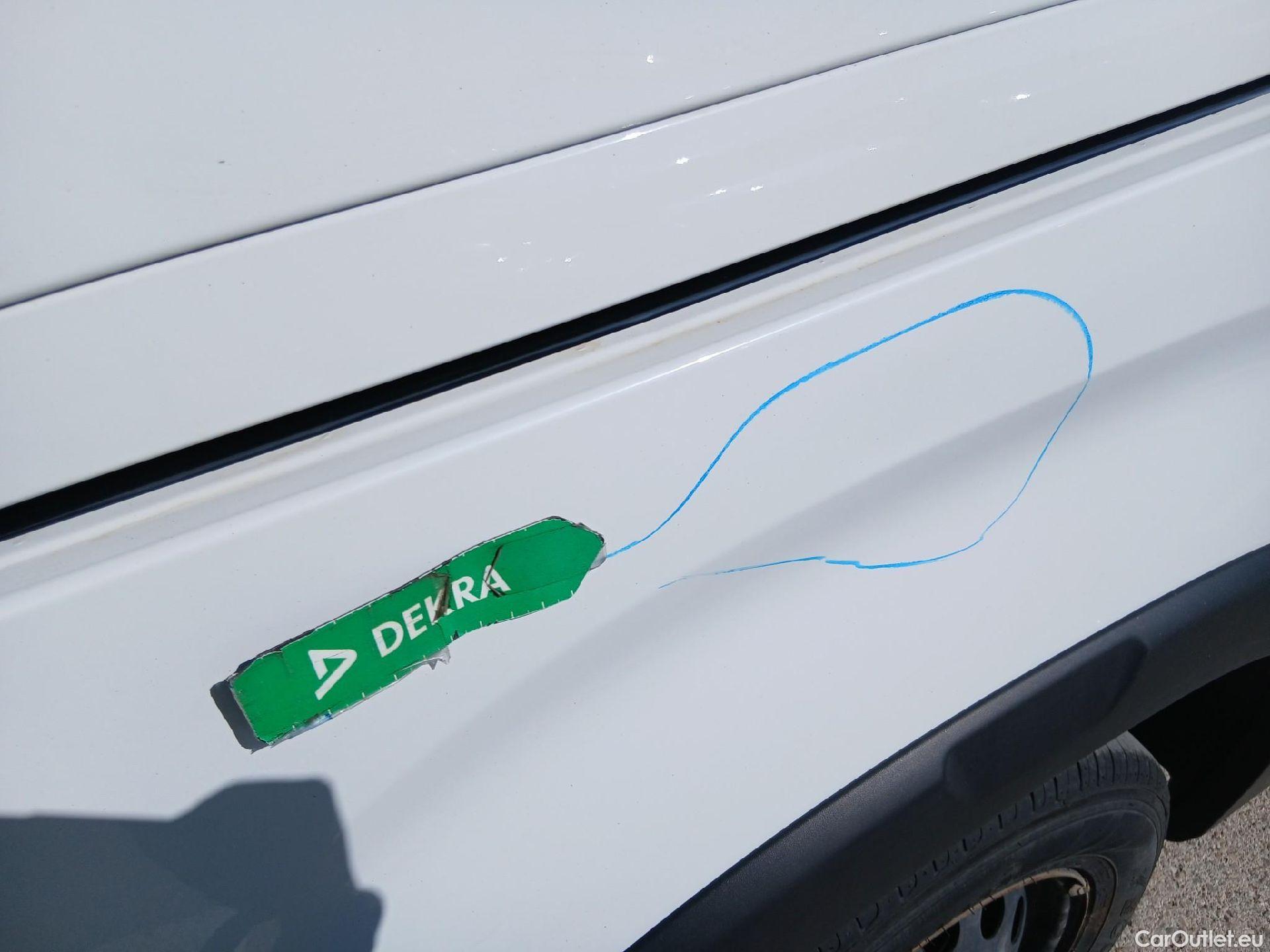  Peugeot  RIFTER PEUGEOT  / 2018 / 5P / monovolumen compacto Active Pack Standard BlueHDi 73kW #26