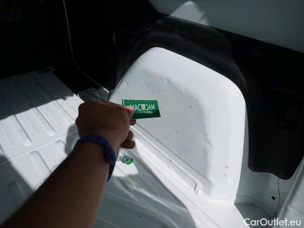  Renault  Kangoo RENAULT  Furgón/2021/4P/furgón derivado de turismo Profesional 1.5 Blue dCi 70kW (95CV) #3