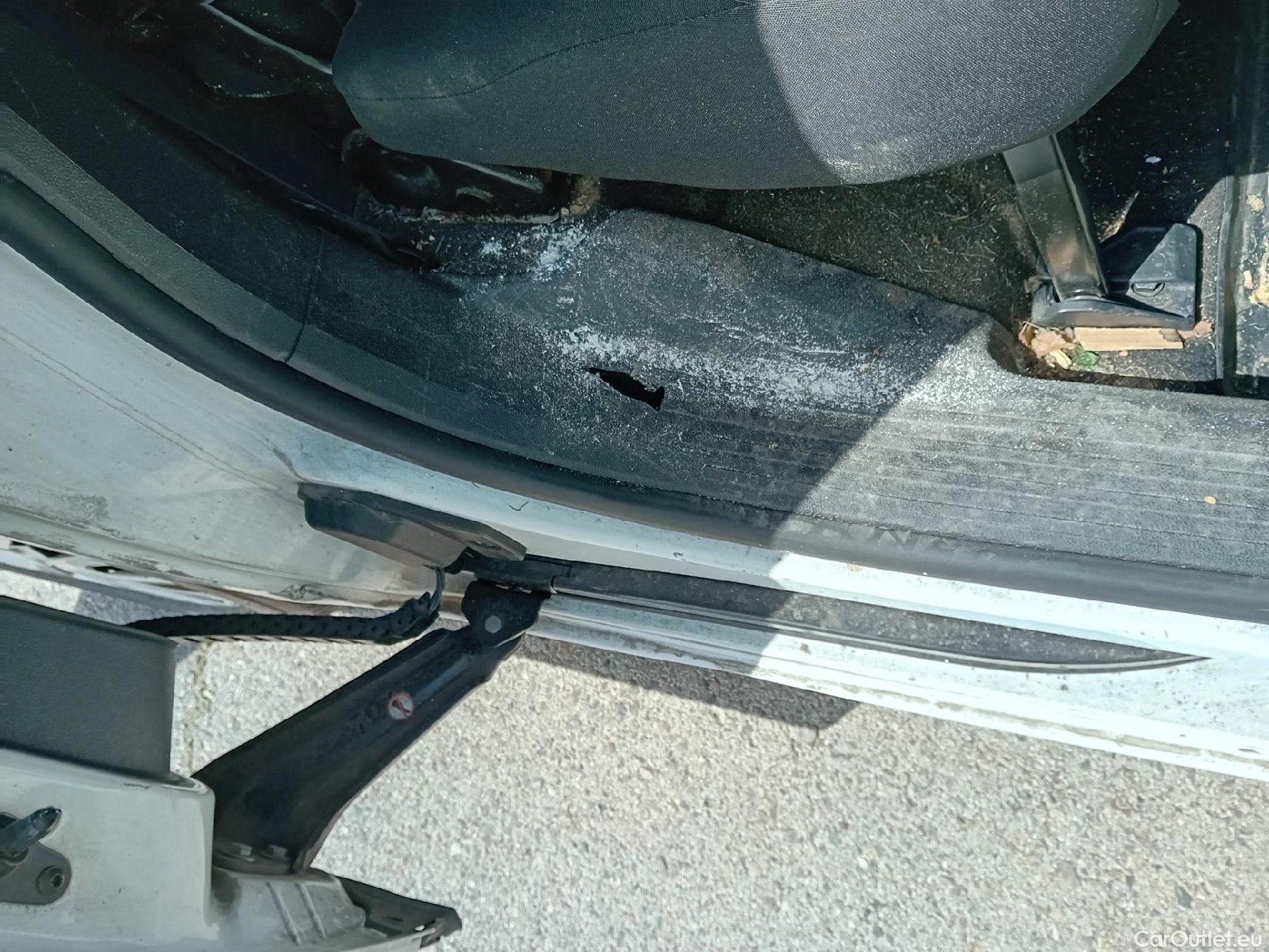  Toyota  Proace TOYOTA  CITY COMBI 1.5D 75kW (100CV) GX L1 #51