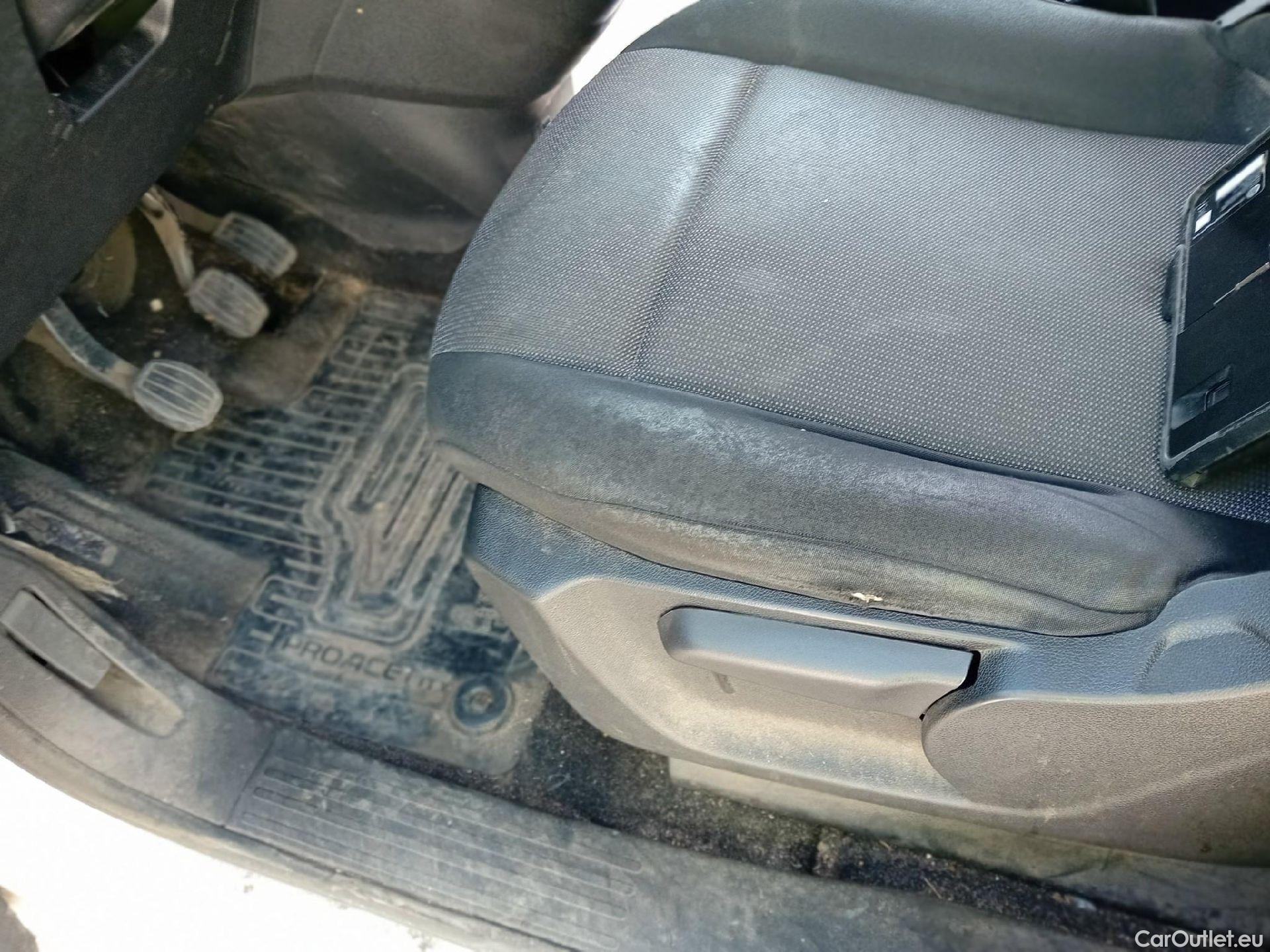  Toyota  Proace TOYOTA  CITY COMBI 1.5D 75kW (100CV) GX L1 #25