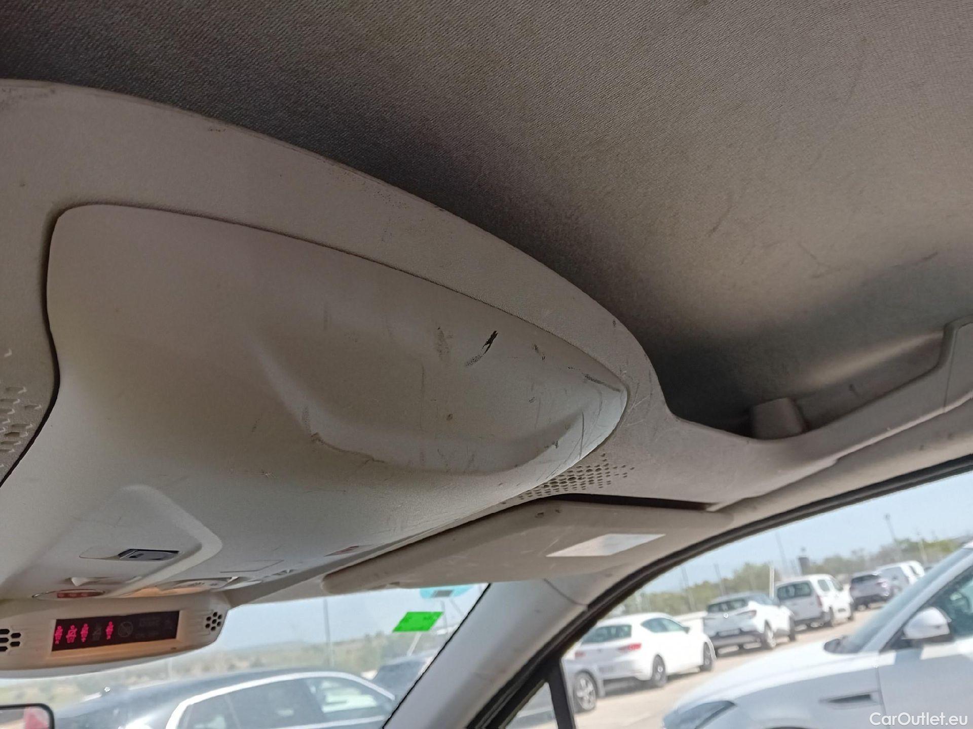  Toyota  Proace TOYOTA  CITY COMBI 1.5D 75kW (100CV) GX L1 #11