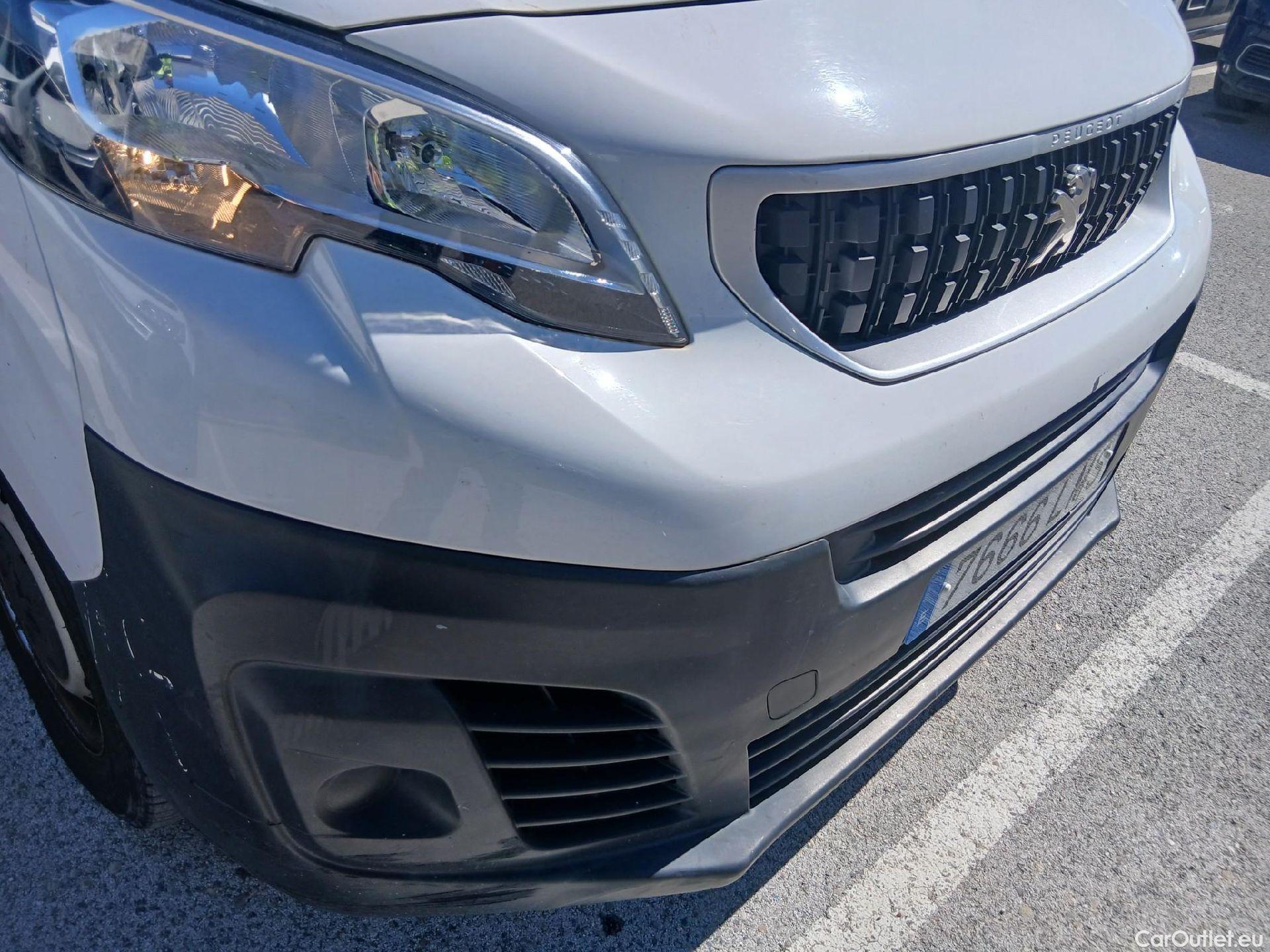  Peugeot  Expert PEUGEOT  / 2016 / 4P / furgón Furgón Pro 2.0 BlueHDi 120 S&S Standard #17