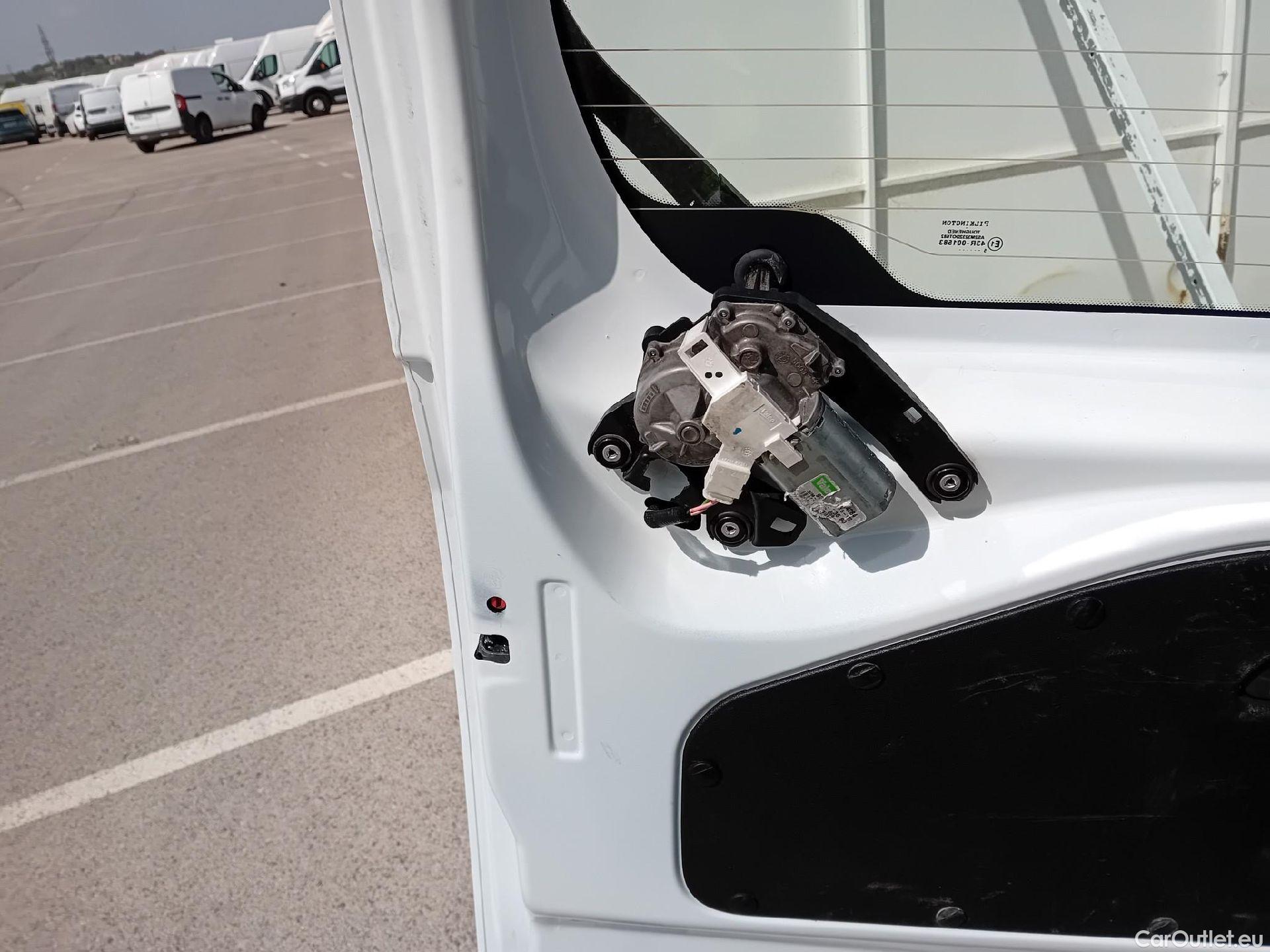  Toyota  Proace TOYOTA  CITY COMBI 1.5D 75kW (100CV) GX L1 #27