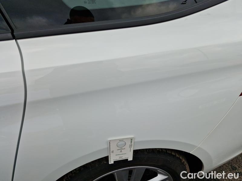  Peugeot  308 -SW  (P5) (2021)  SW 1.2 PT 130 ACTIVE P 5d #4