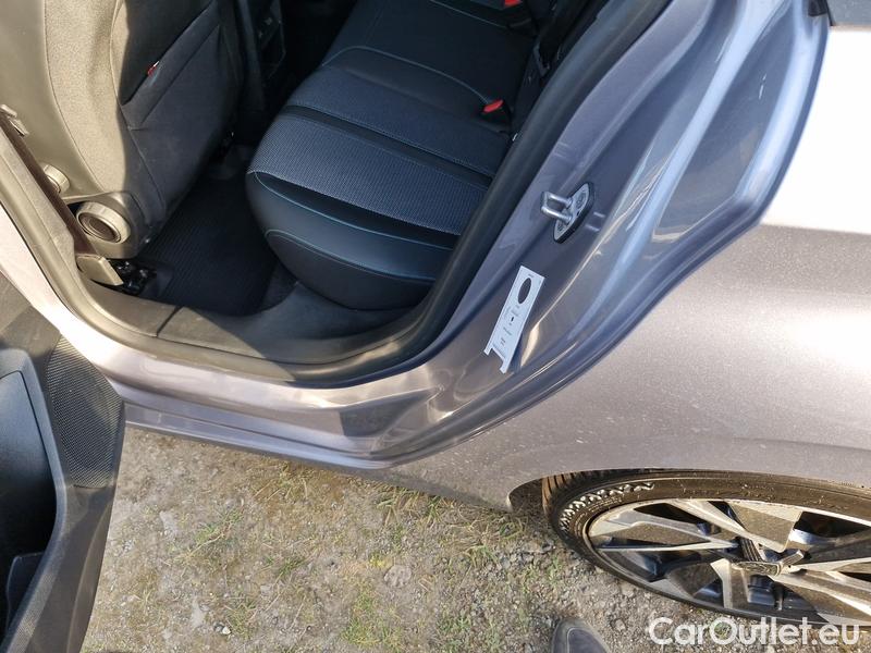  Peugeot  308 -SW  (P5) (2021)  SW 1.2PT 130 Allure P.AT #10