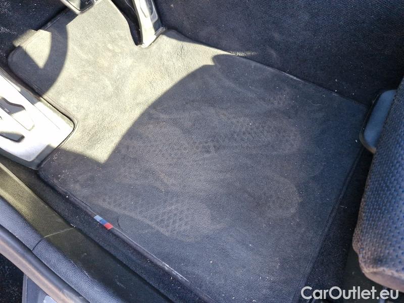  Bmw  Serie 5  Touring  (G31) (2017) 540i xDrive Touring AT #18