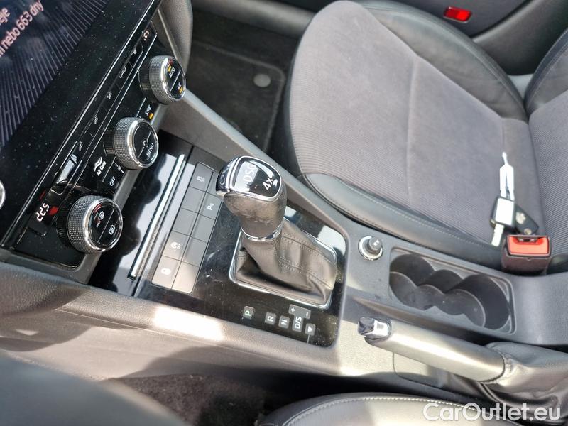  Skoda  Octavia  Combi  (5E5)(03.2017->) Octa.Com TDI 135 Style 4x4 AT #9