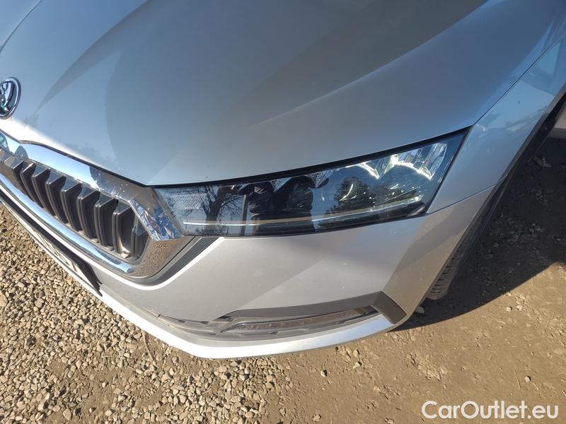  Skoda  Octavia  Combi (NX3)(2020) Oct.C.2.0TDI 110 4x4 Ambit AT #25