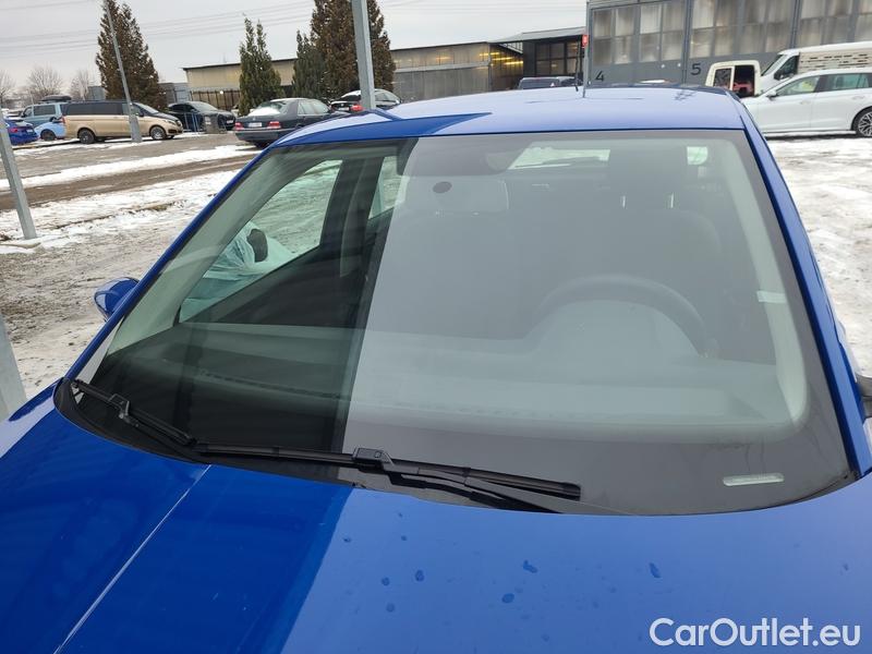  Skoda  Fabia  3 (2015)  1.0TSI 70 Active #1