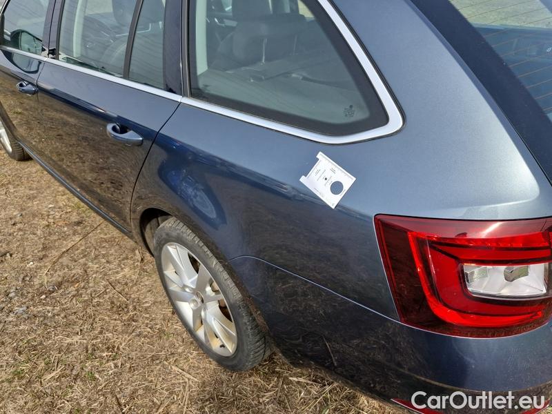  Skoda  Octavia  Combi  (5E5)(03.2017->) Octa.Com TDI 135 Style 4x4 AT #14