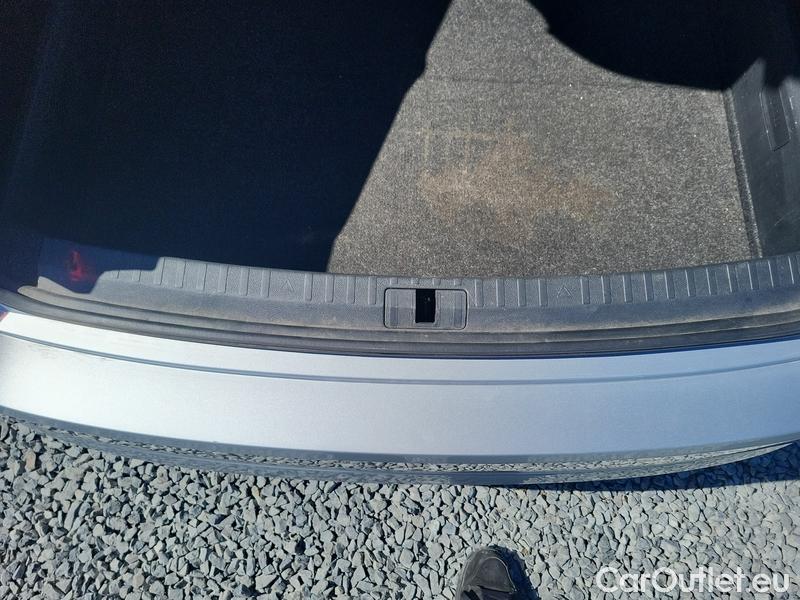  Skoda  Octavia  Lim. (NX3)(2020)  2.0TDI 85 Style 5d #8