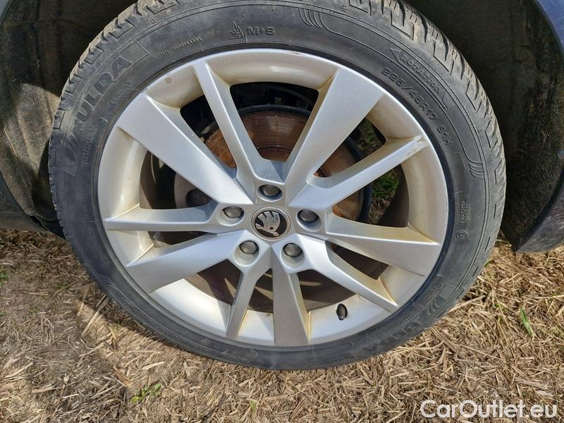  Skoda  Octavia  Combi  (5E5)(03.2017->) Octa.Com TDI 135 Style 4x4 AT #15