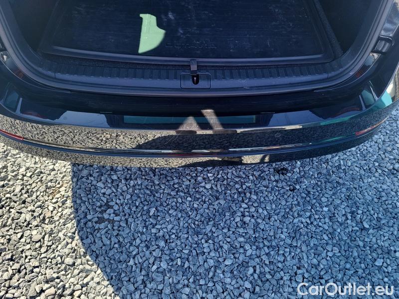  Skoda  Octavia  Combi (NX3)(2020) Oct.Combi 1.5TSI 110 Style #8