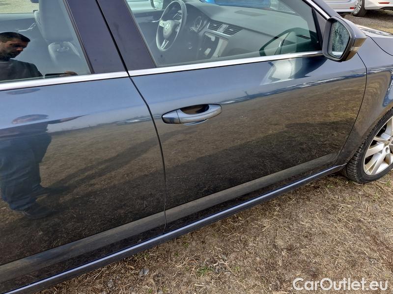  Skoda  Octavia  Combi  (5E5)(03.2017->) Octa.Com TDI 135 Style 4x4 AT #29