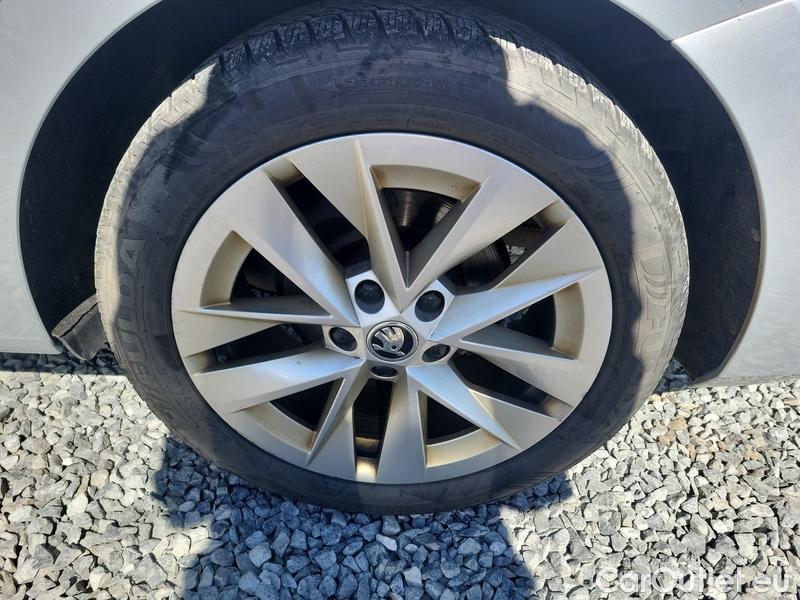  Skoda  Octavia  Lim. (NX3)(2020)  2.0TDI 85 Style 5d #5