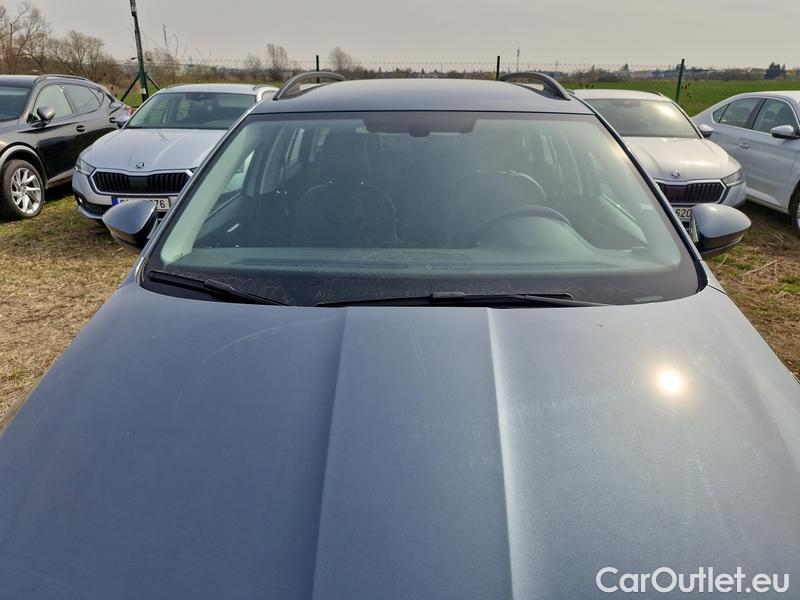  Skoda  Octavia  Combi  (5E5)(03.2017->) Octa.Com TDI 135 Style 4x4 AT #1