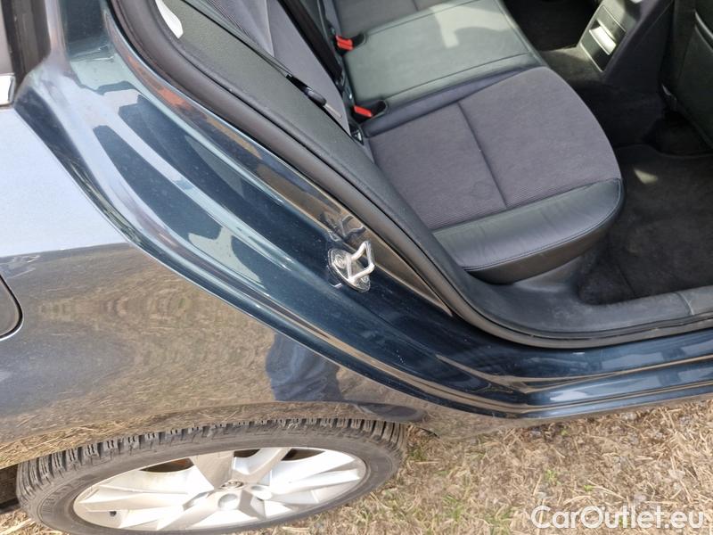  Skoda  Octavia  Combi  (5E5)(03.2017->) Octa.Com TDI 135 Style 4x4 AT #28