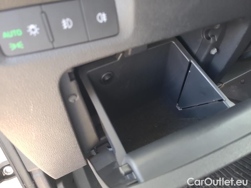  Skoda  Octavia  Combi (NX3)(2020) Oct.C.2.0TDI 110 4x4 Ambit AT #26