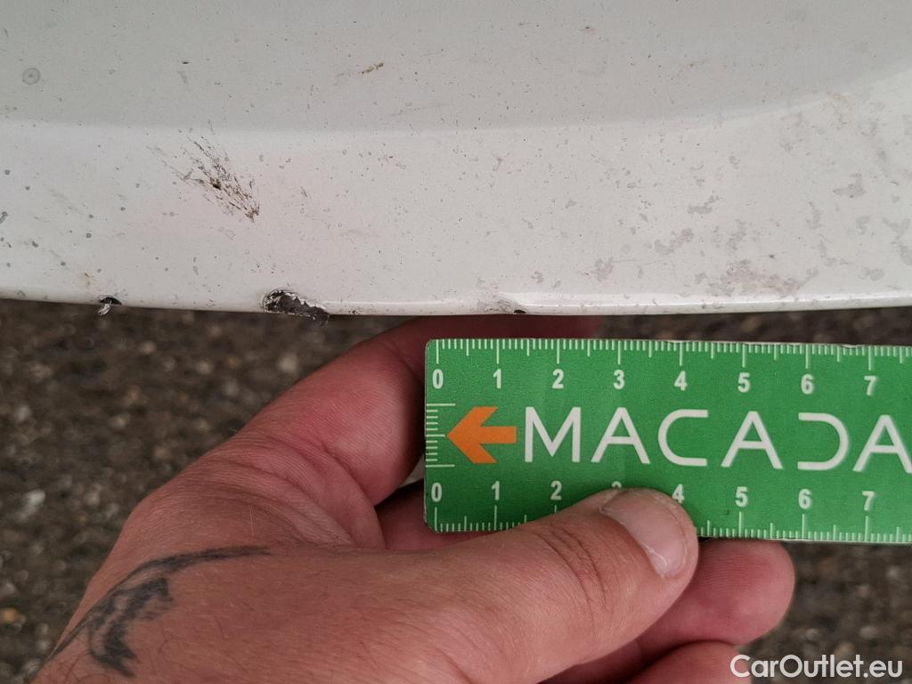  Bmw  Serie 1 BMW Série 1 / 2019 / 5P / Berline 1.5 116D Business Design #14