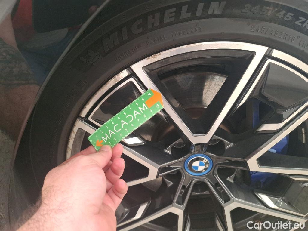  Bmw  Serie 4 BMW i4 / 2021 / 5P / Berline eDrive40 340ch M Sport BVA8 #20