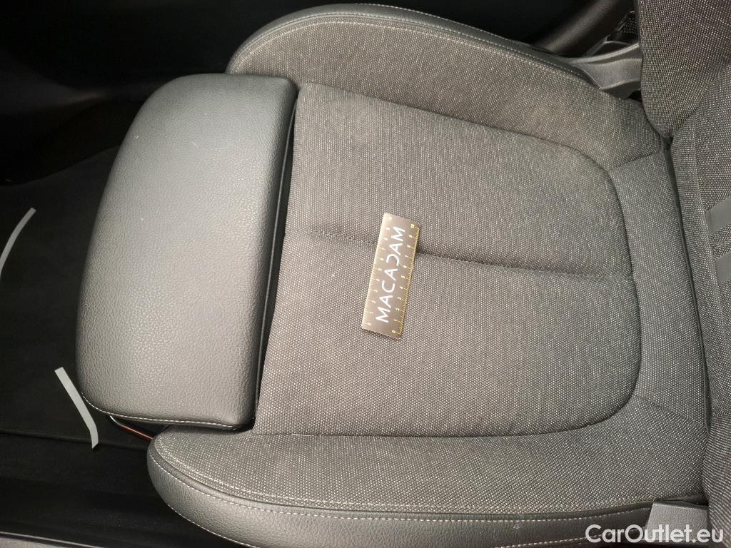  Bmw  Serie 2 BMW  Active Tourer / 2018 / 5P / monospace 225xe Business Design Auto #19