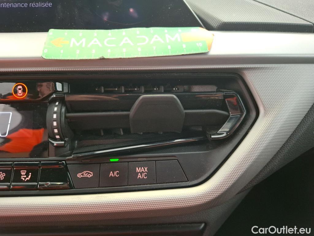  Bmw  Serie 1 BMW Série 1 / 2019 / 5P / Berline 1.5 116D Business Design #2