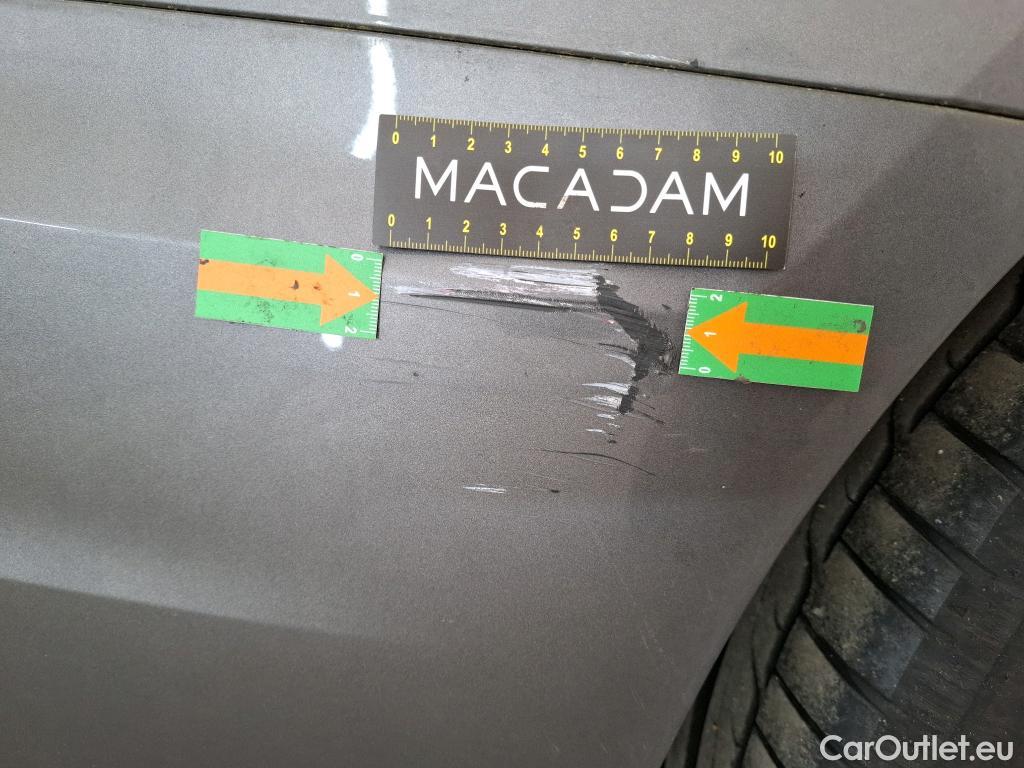  Audi  A4  Berline 30 TDI Business line 2.0 TDI 135CV BVA7 E6d #25