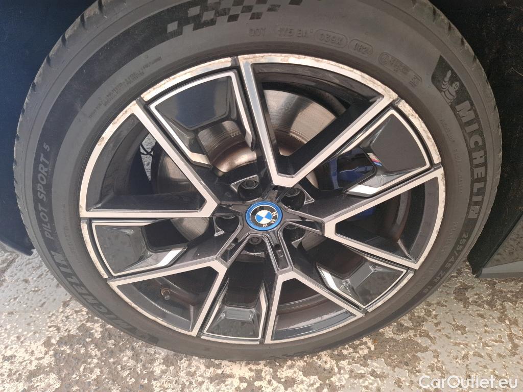  Bmw  Serie 4 BMW i4 / 2021 / 5P / Berline eDrive40 340ch M Sport BVA8 #27