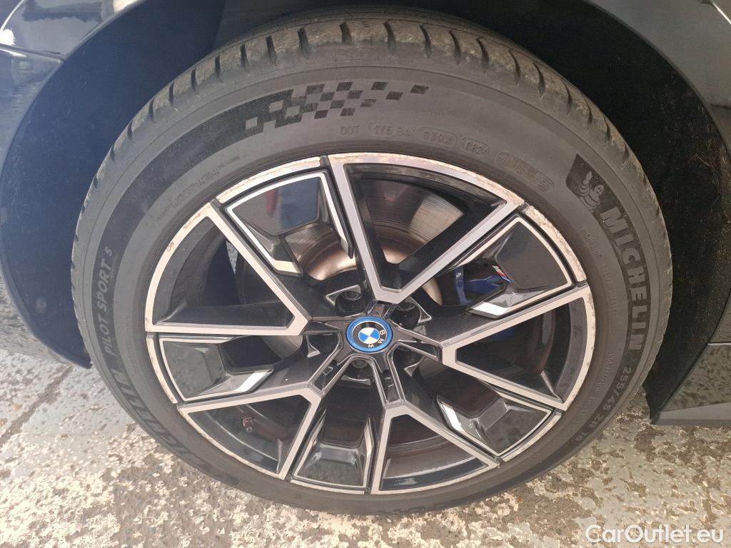  Bmw  Serie 4 BMW i4 / 2021 / 5P / Berline eDrive40 340ch M Sport BVA8 #10