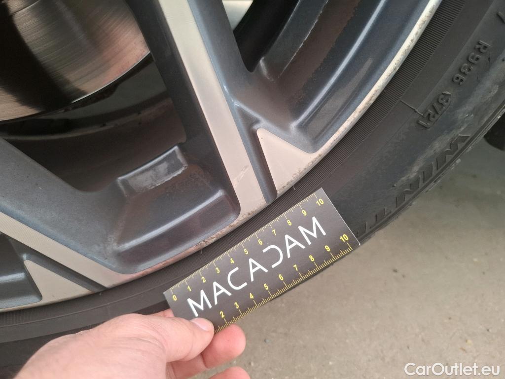  Bmw  X1 BMW  / 2019 / 5P / SUV xDrive25e Business Design BVA6 #48