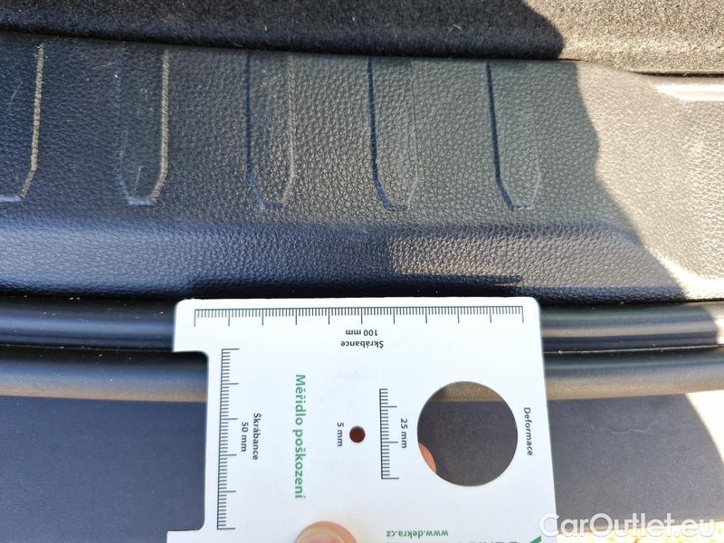  Toyota  RAV4  2019  2.5 Hyb Comfort AT #9