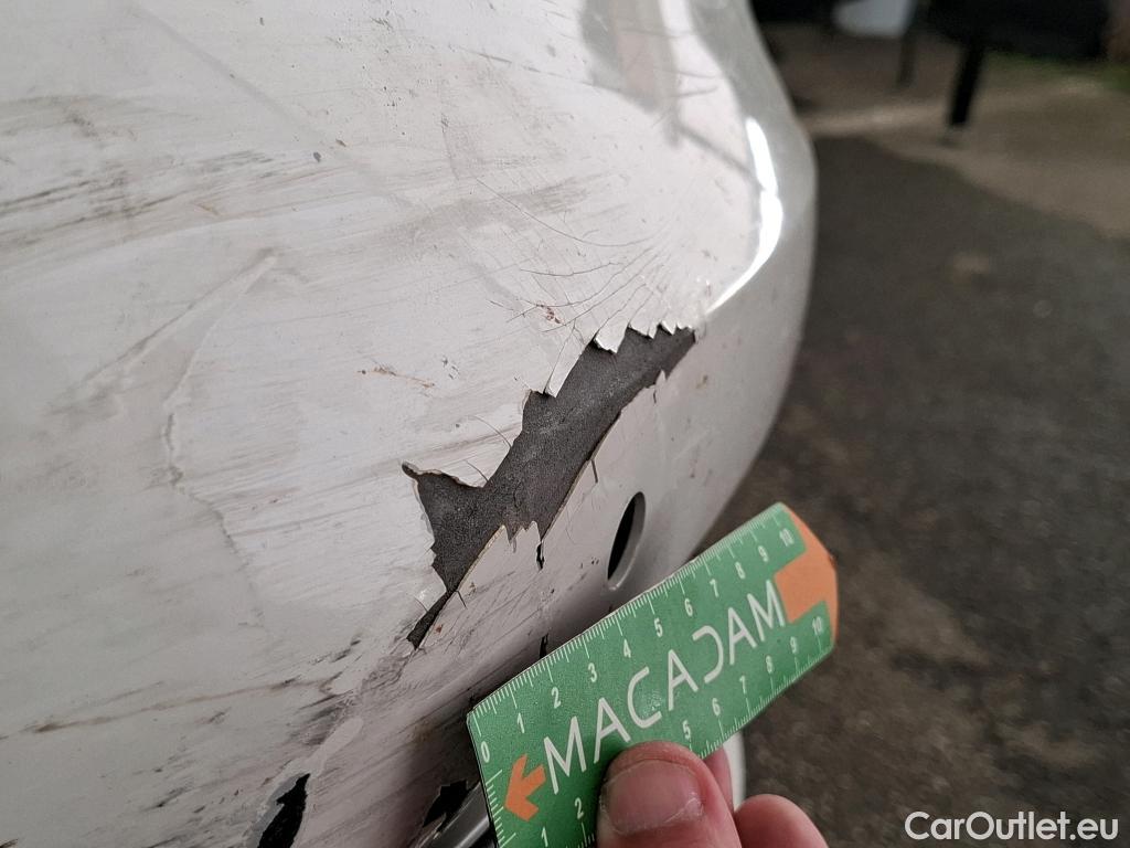  Bmw  Serie 1 BMW Série 1 / 2019 / 5P / Berline 1.5 116D Business Design #7