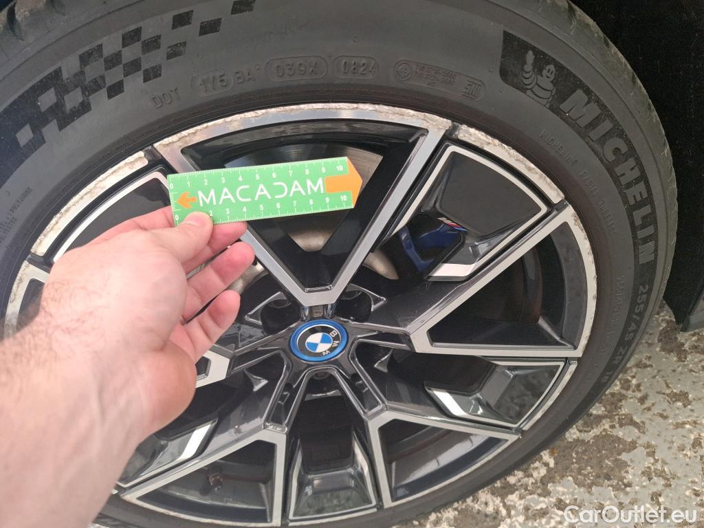  Bmw  Serie 4 BMW i4 / 2021 / 5P / Berline eDrive40 340ch M Sport BVA8 #28