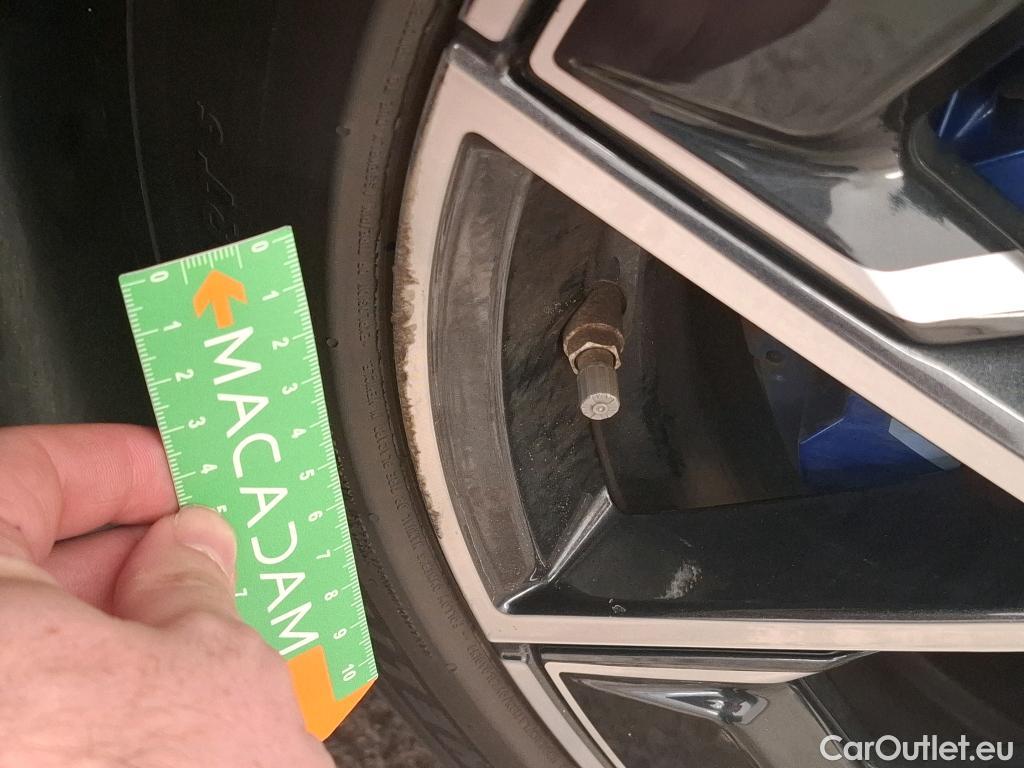  Bmw  Serie 4 BMW i4 / 2021 / 5P / Berline eDrive40 340ch M Sport BVA8 #35