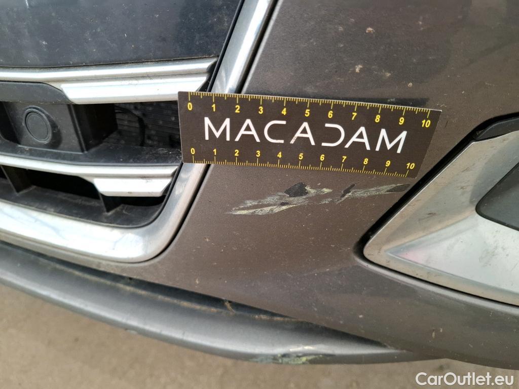  Audi  A4  Berline 30 TDI Business line 2.0 TDI 135CV BVA7 E6d #18