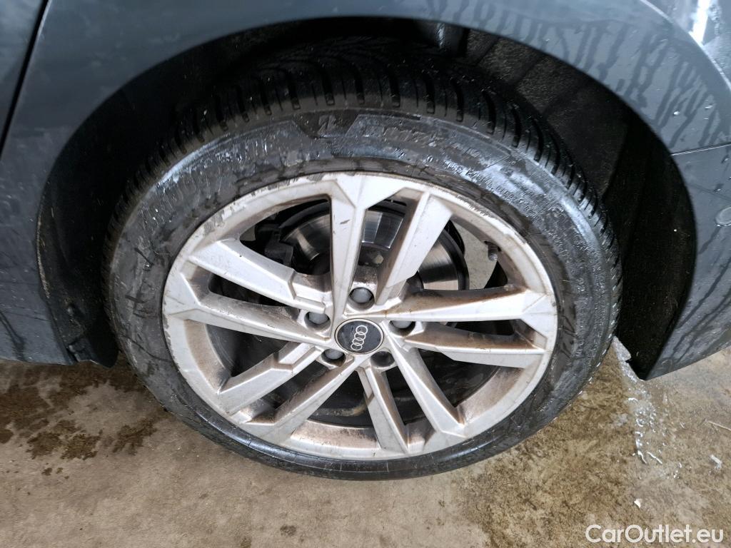  Audi  A3 AUDI  Sportback / 2020 / 5P / Berline 35 TFSI 150 MHEV S Tronic Business Line #10