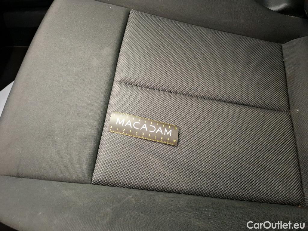  Audi  A3 AUDI  Sportback / 2020 / 5P / Berline 35 TFSI 150 MHEV S Tronic Business Line #25