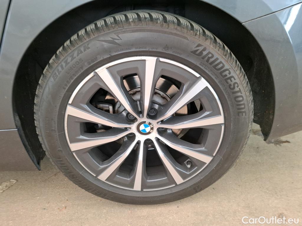  Bmw  Serie 3 BMW Série 3 Berline / 2018 / 4P / Berline 320d 190ch Luxury BVA8 #1