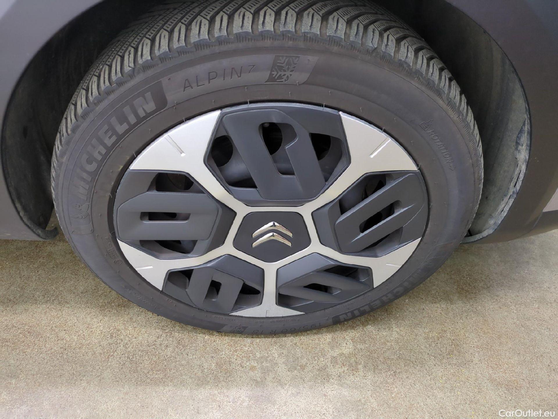  Citroen  C4  Berline Feel 1.5 BlueHDI 110CV BVM6 E6d #5