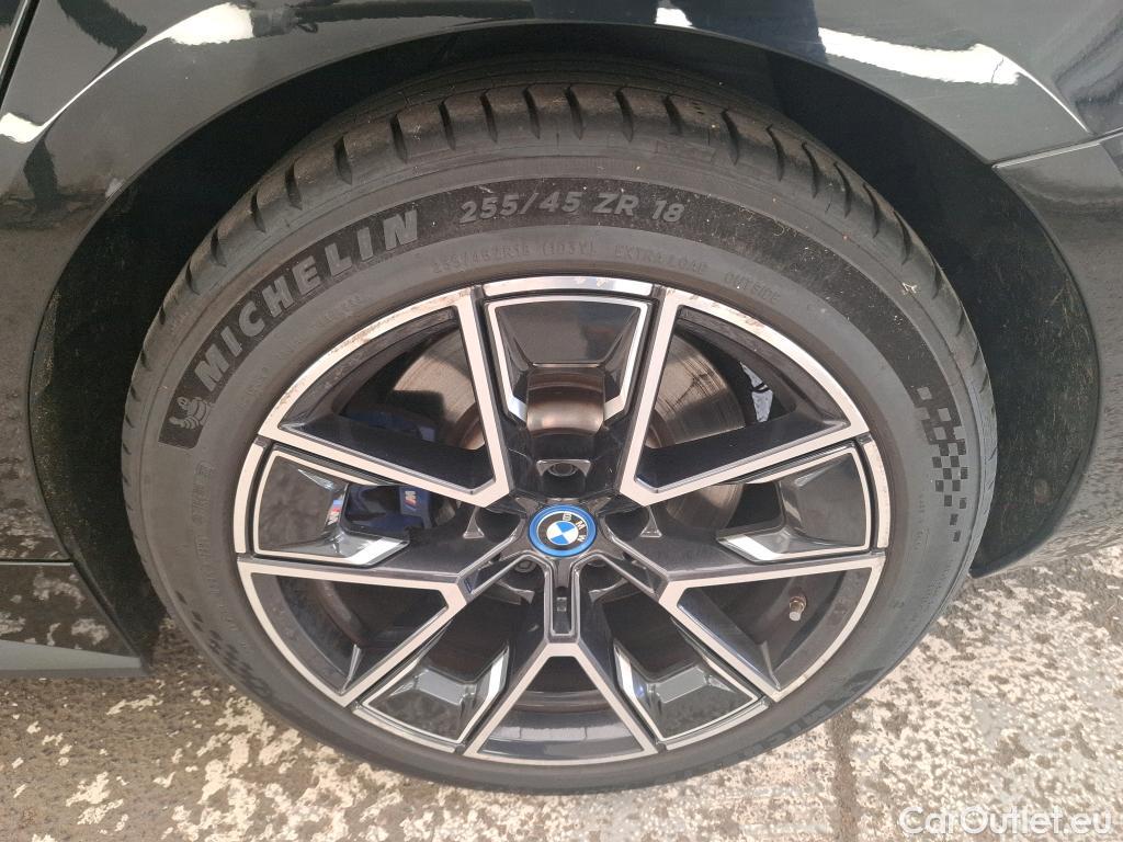 Bmw  Serie 4 BMW i4 / 2021 / 5P / Berline eDrive40 340ch M Sport BVA8 #37