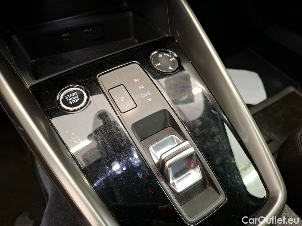  Audi  A3 AUDI  Sportback / 2020 / 5P / Berline 35 TFSI 150 MHEV S Tronic Business Line #28