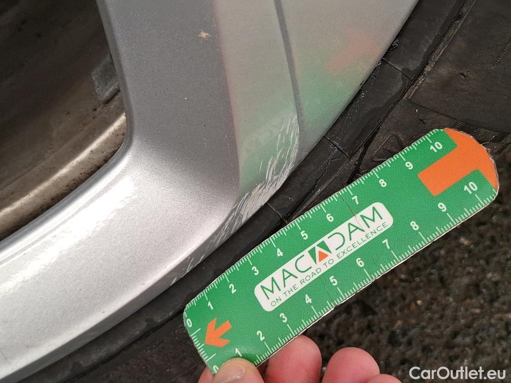  Citroen  C5 Aircross  PureTech 130 S&S BVM6 Business / GARANTIE CONSTRUCTEUR 10 ANS VOIR PHOTO 2 #8