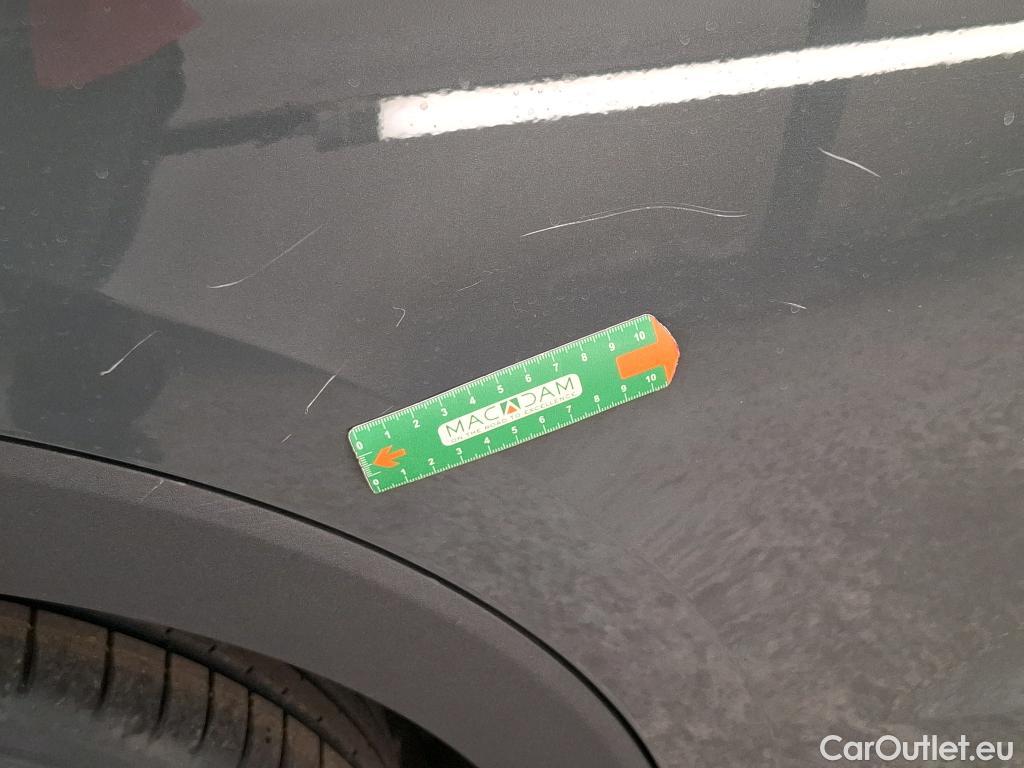  Audi  Q3 AUDI  / 2018 / 5P / SUV 45 TFSI E 245 S TRONIC #4