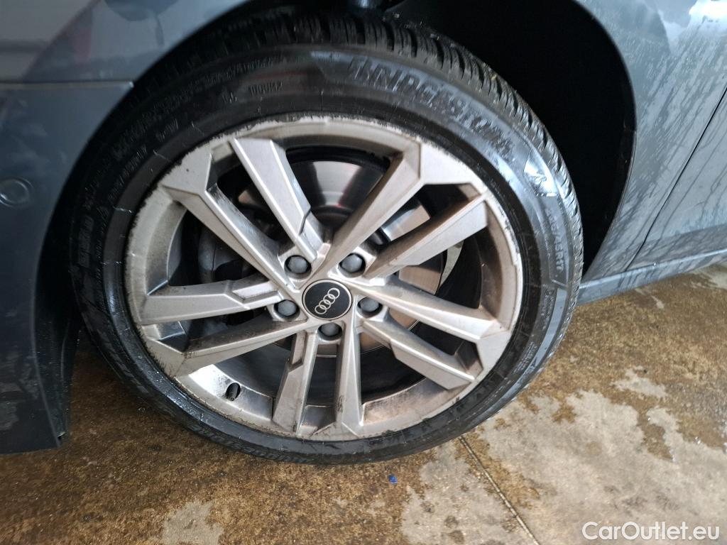  Audi  A3 AUDI  Sportback / 2020 / 5P / Berline 35 TFSI 150 MHEV S Tronic Business Line #6