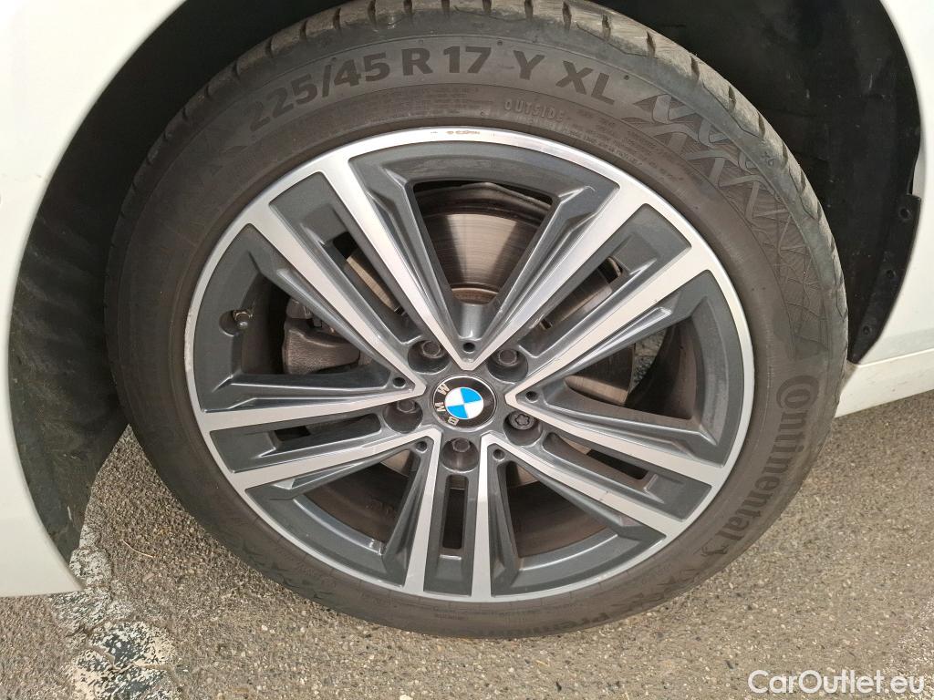  Bmw  Serie 1 BMW Série 1 / 2019 / 5P / Berline 1.5 116D Business Design #62